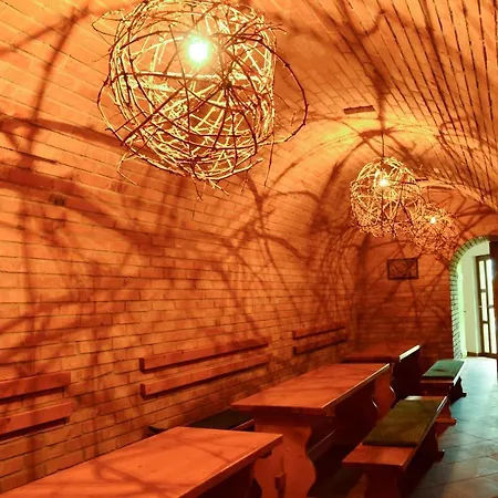 Restaurace A Hájovna *
